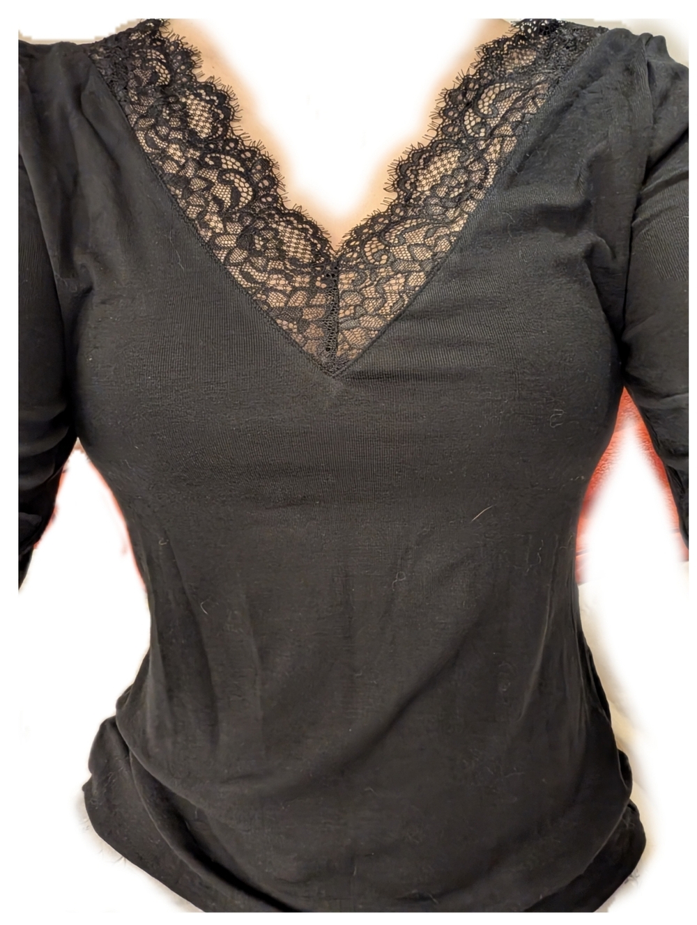 Suuksess Black Lace V-Neck Long Sleeve Top - NEW